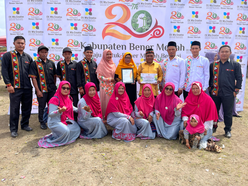 KAMPUNG SEDIE JADI MENJADI JUARA I LOMBA KADER POSYANDU TERBAIK SE BENER MERIAH